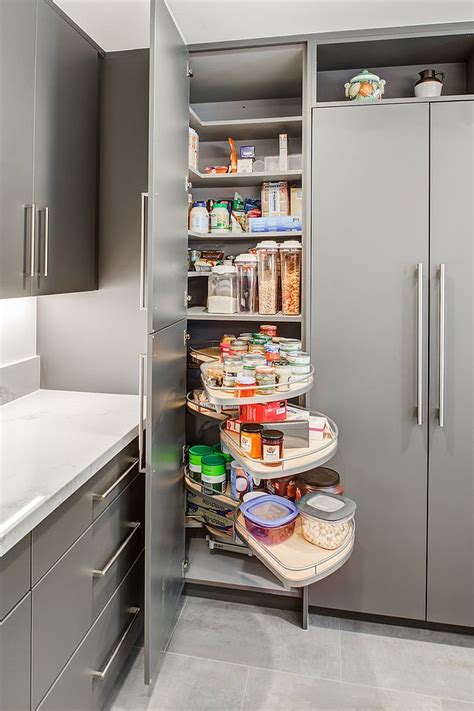 Savvy Cabinet Organization: Simplify Your Life with Style